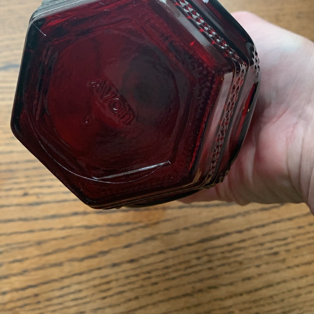 Ruby Red 1976 Avon Decanter - Picture 4 of 5
